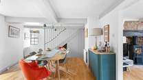 White Hart Cottage is beautifully decorated in pastel shades and the gorgeous furnishings add a ping of colour.
