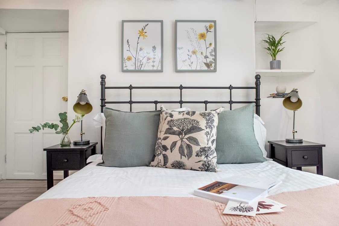 Lovely floral prints complement the countryside setting.