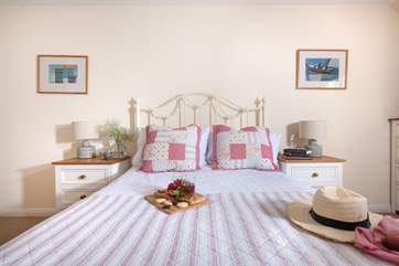 Breakfast in bed? Why not, you are on holiday!