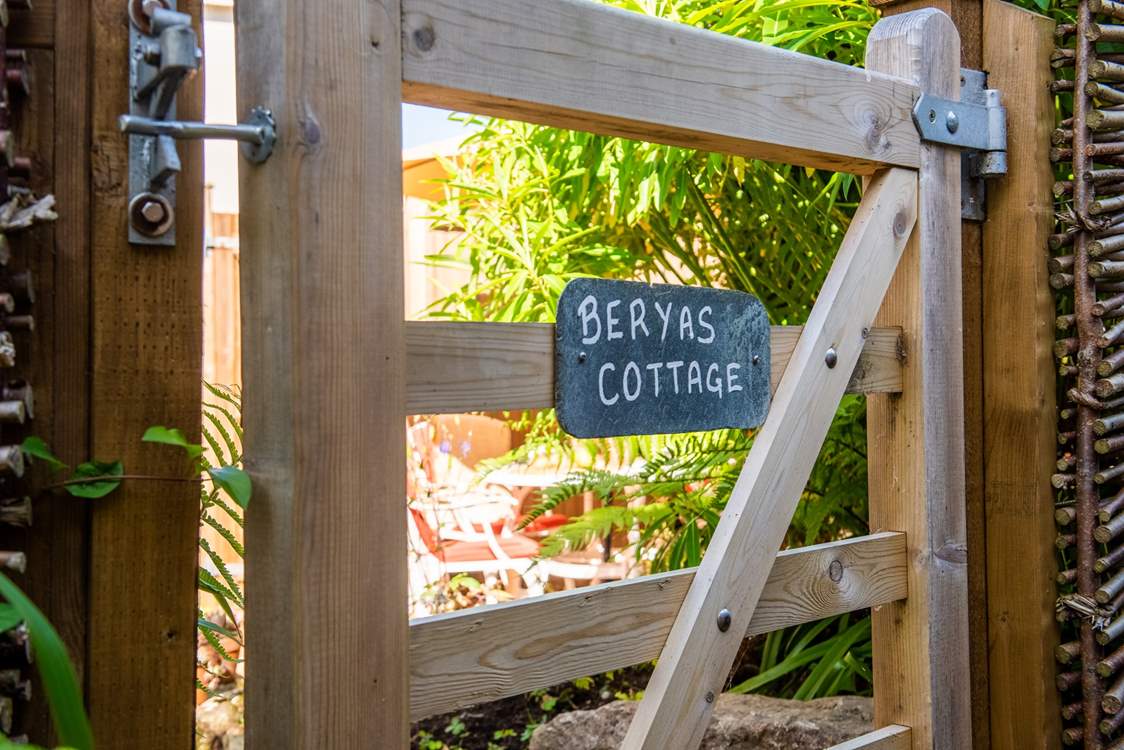 Your sweet Cornish cottage awaits.