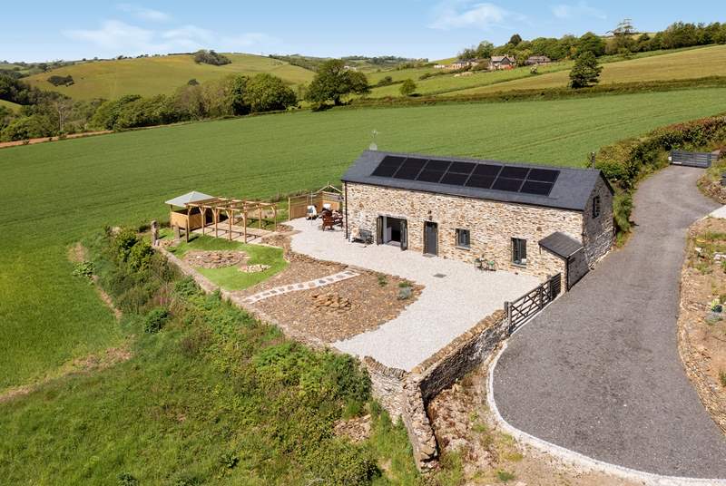 Perched in gorgeous Cornish countryside, Old Treboul Barn is a dream.