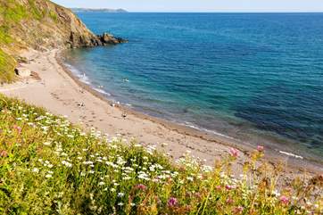 Portwrinkle is a beautiful beach nearby.