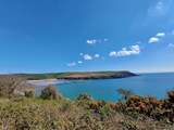 The South West Coast Path offers the perfect walking opportunity with views and scenery to delight the senses!