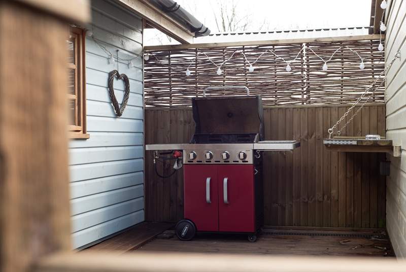 Fire up the barbecue and enjoy al fresco dining.