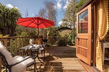 Enjoy the evening sun on the glorious wooden deck.
