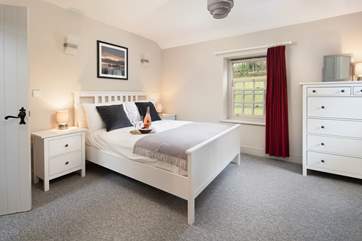 The hushed en suite bedroom.