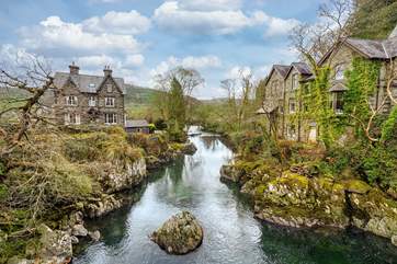 Muriau Farmhouse is nestled in the most enchanting setting in Betws-y-Coed.