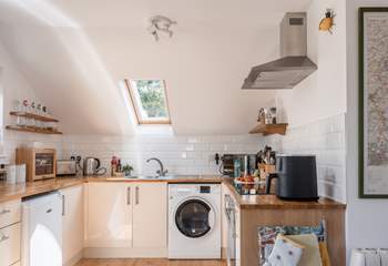 You have everything you need when cooking up a feast after a day of exploring this glorious location.