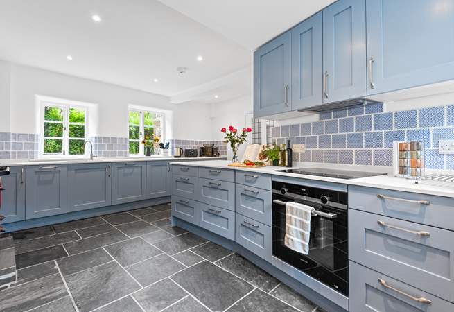 The gorgeous kitchen.