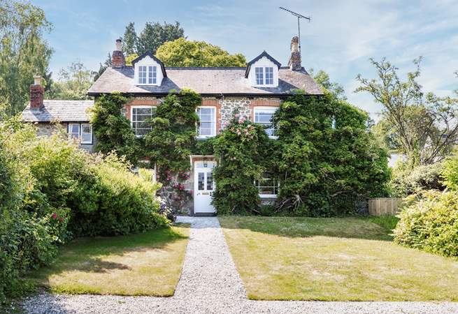 Welcome to beautiful Greystones.