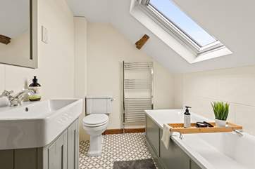 The stylish family bathroom.