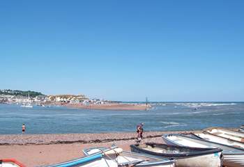 Standing on Shaldon beach, looking back at Teignmouth shoreline.