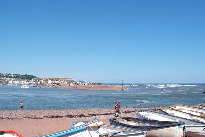 Standing on Shaldon beach, looking back at Teignmouth shoreline.