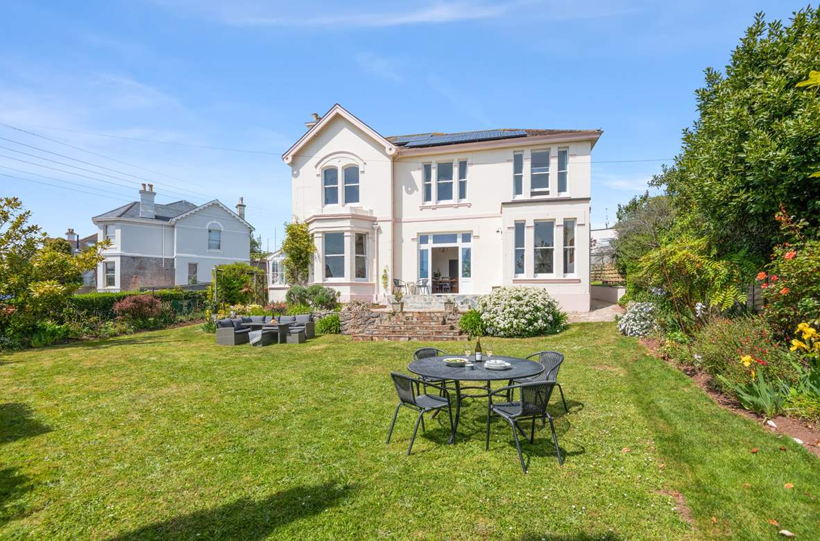 Teignmouth Cottages Self Catering Cottages in Teignmouth