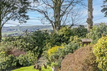 Gorgeous countryside views all around.