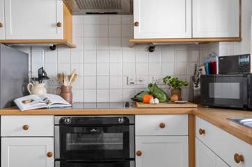 Buy local produce from roadside stalls and farm shops to cook up a holiday feast.