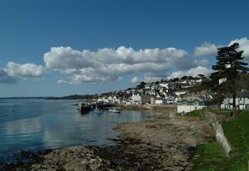 Beautiful St Mawes harbour.