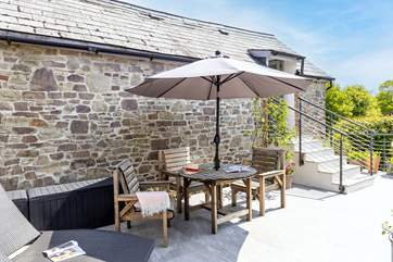 Dine al fresco on the terrace.