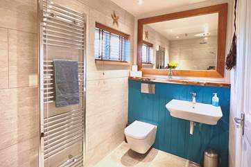 The shower-room.