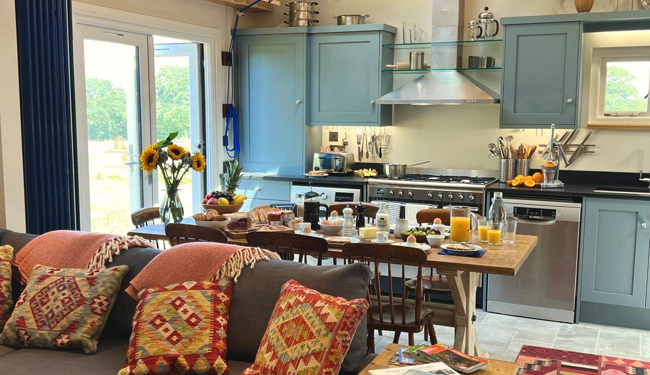 Gather everyone around the dining-table for a holiday meal to remember.