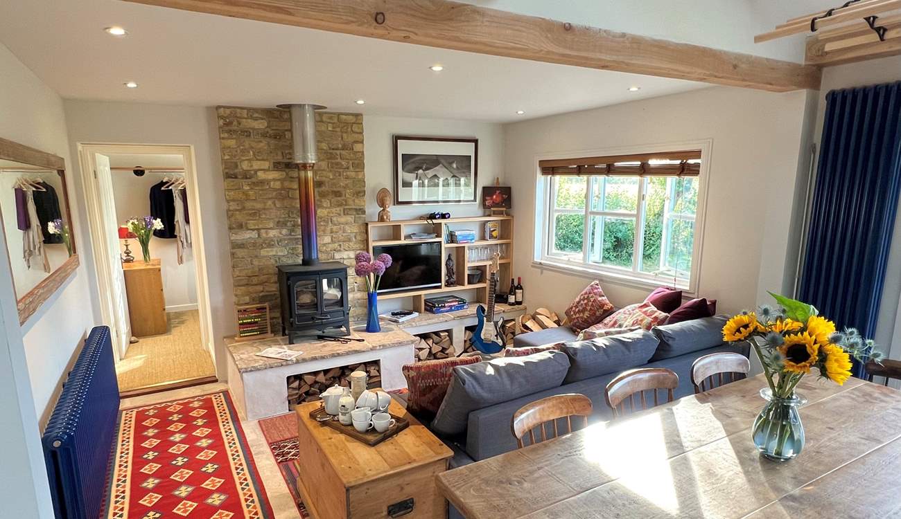 This gorgeous retreat has an open plan living-area.