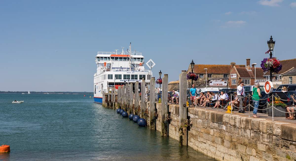 Yarmouth has some great places to eat and a pretty marina.