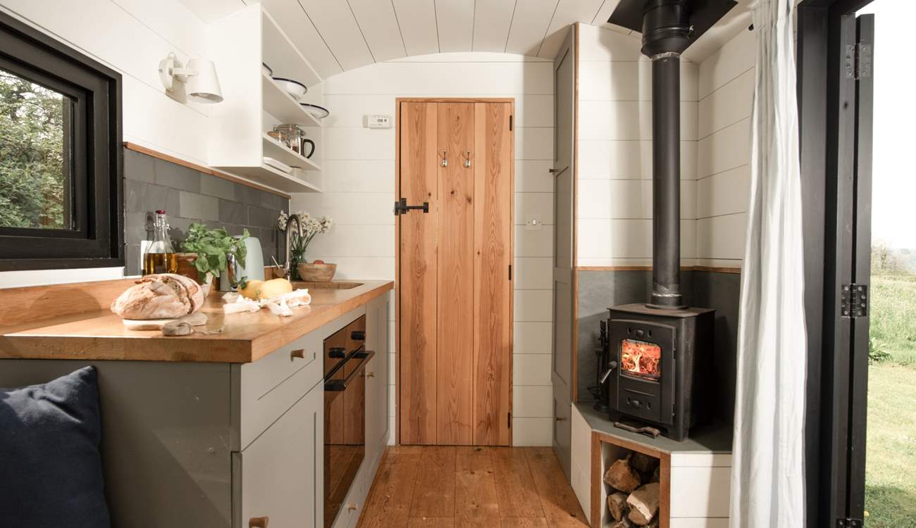 Pippin is unbelievably cosy with a little wood-burner and a well-equipped kitchen. 