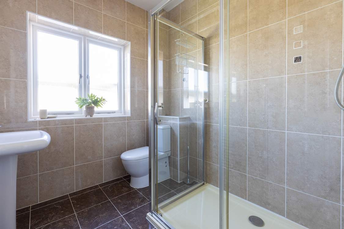 A handy shower-room makes up the top floor.