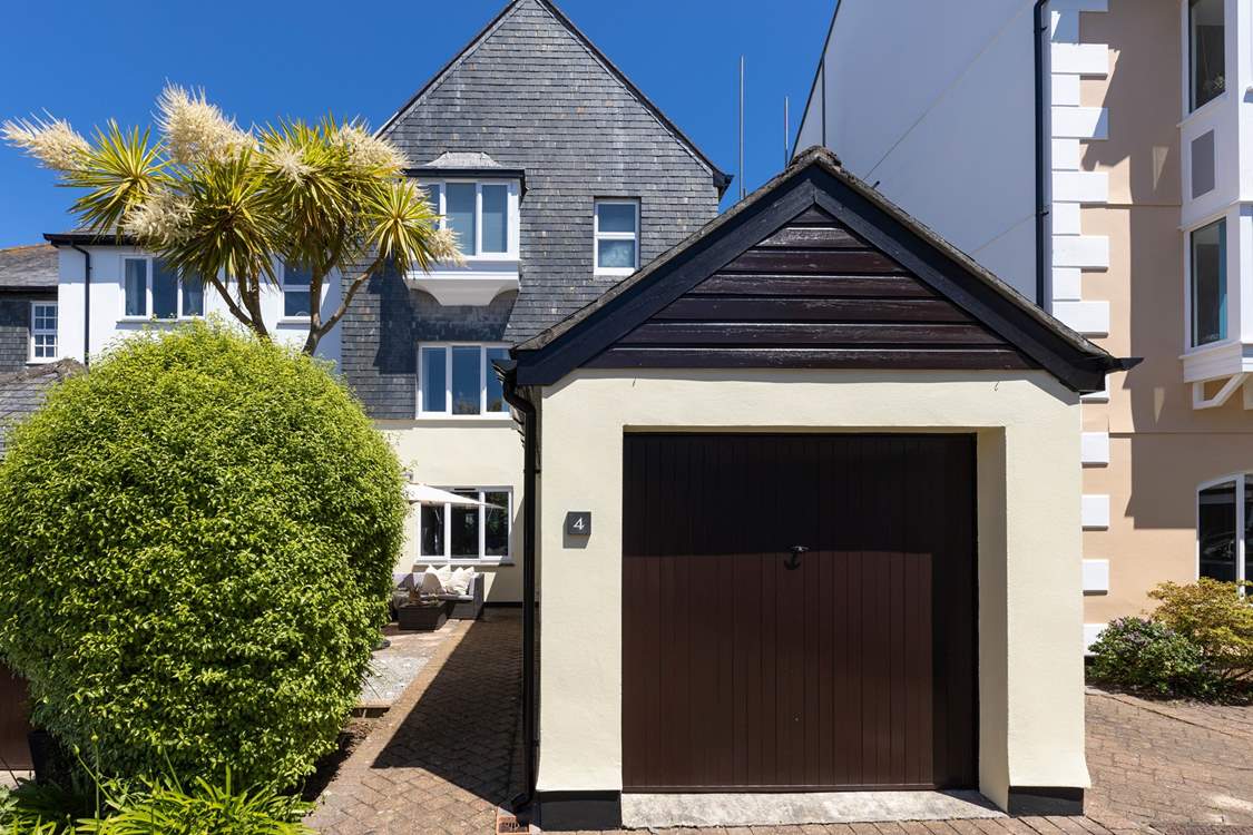 Lamorna is a tucked away in a fabulous location (please note you do not have access to the garage).