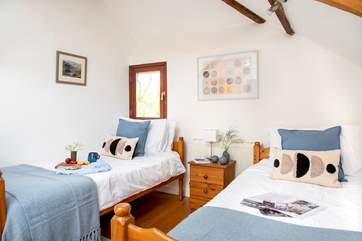 There are two twin bedrooms on the first floor.