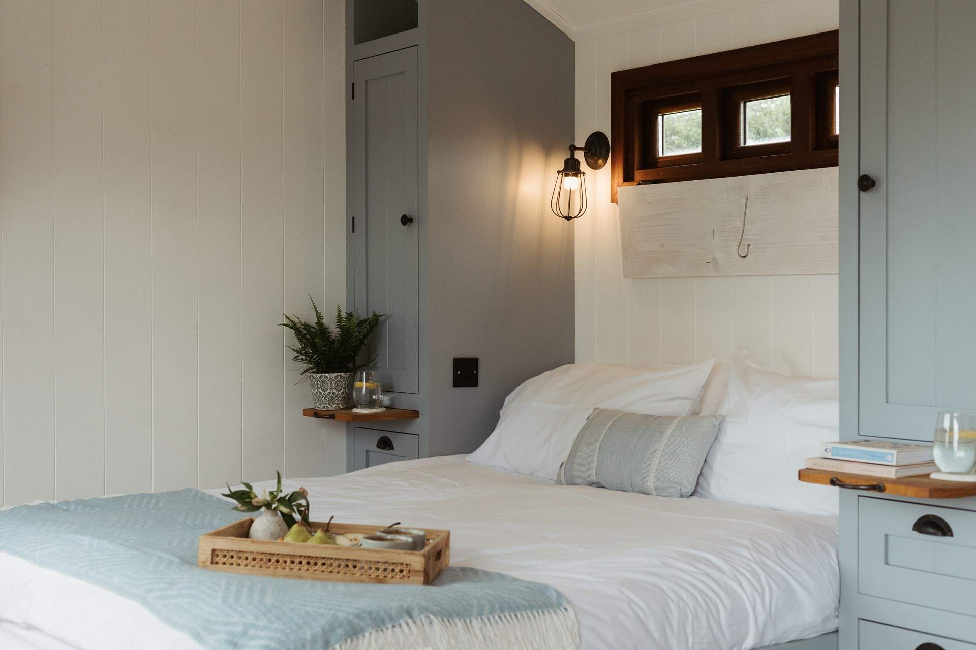 Slow snoozy mornings await. 