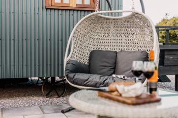 Listen to birdsong and relax into your holiday idyll.