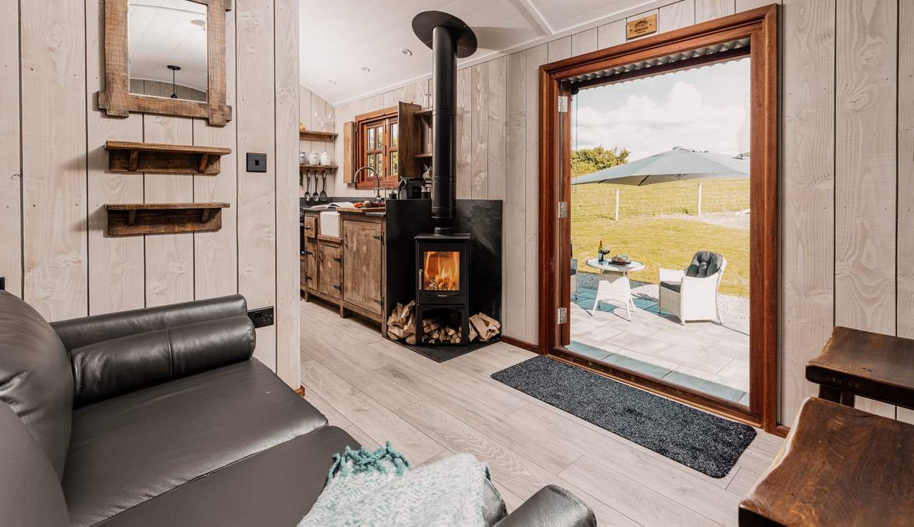 The rustic interiors create the cosiest ambience. 