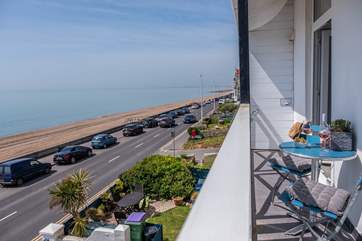 A stone's throw from Sandgate beach and promenade.