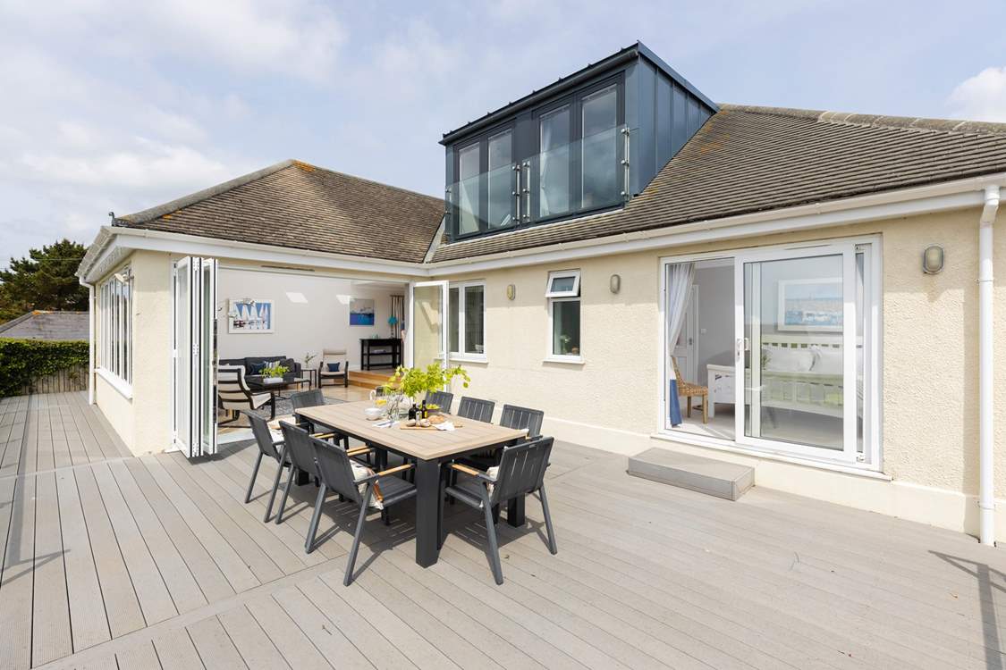 The sun-kissed patio for al fresco dining from dawn until dusk.