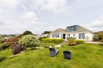 Pedn Lodge is a gorgeous contemporary holiday abode.