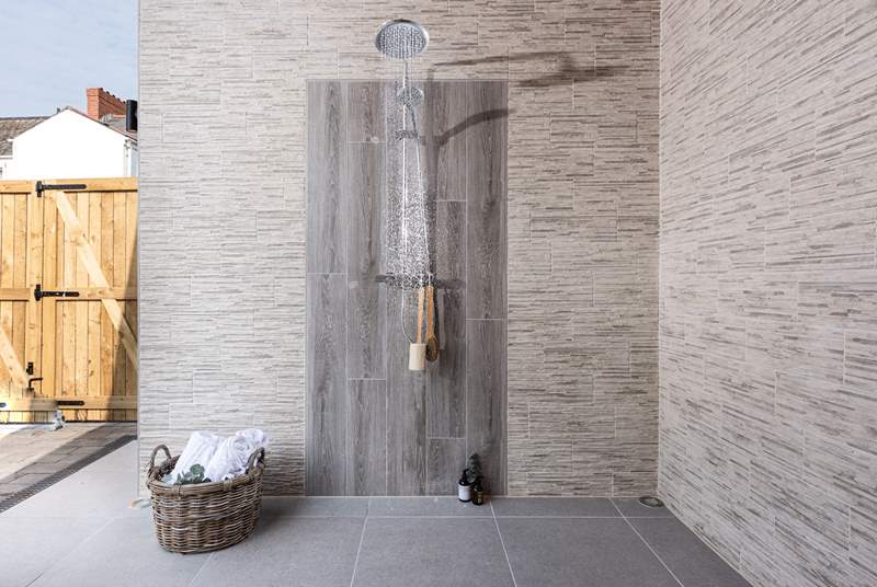 The rather fabulous outside hot shower! Perfect for washing away salty hair and sandy bodies after a day on one of the many beaches Newquay has to offer. 