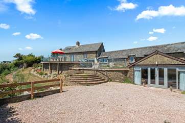 The gorgeous outside terrace has breathtaking views which you can enjoy whilst dining al fresco or lounging in the Devon sunshine. With oodles of parking.