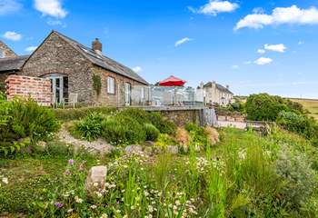 The gorgeous outside terrace has breathtaking views which you can enjoy whilst dining al fresco or lounging in the Devon sunshine.