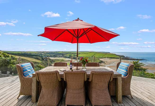 Stunning views of the gorgeous south Devon coast await at Cobbles Point.