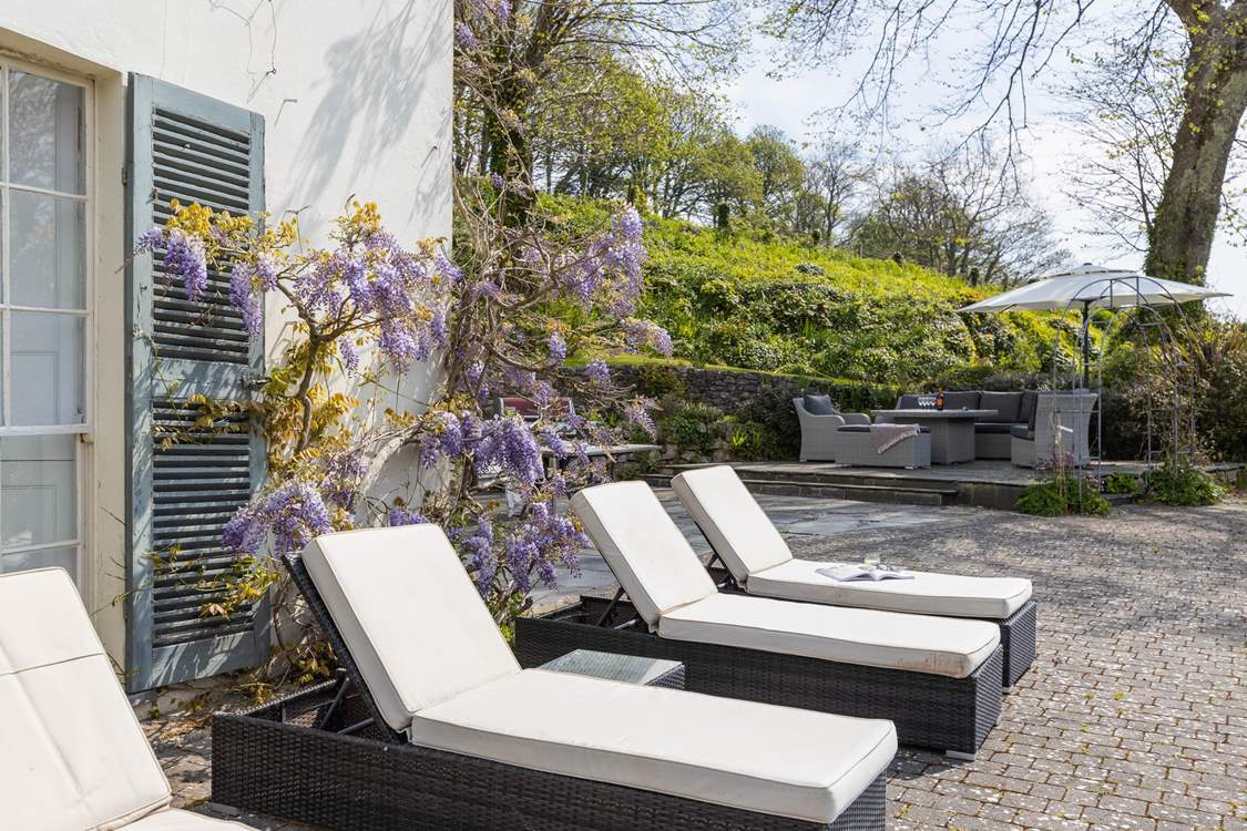 Soak up the Devonshire sunshine on the sunbeds.