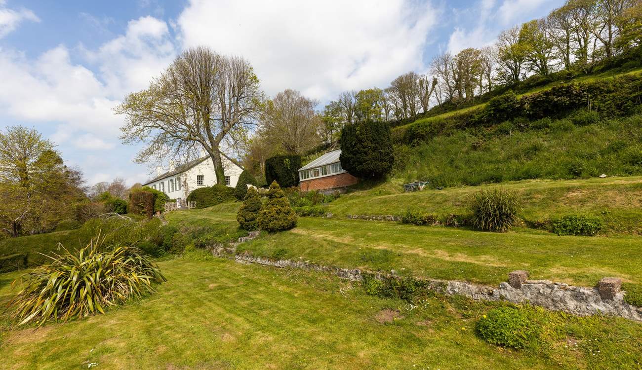 There's plenty of lawn space to enjoy.