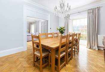 Enjoy social meals together around the beautifully crafted wooden dining-table