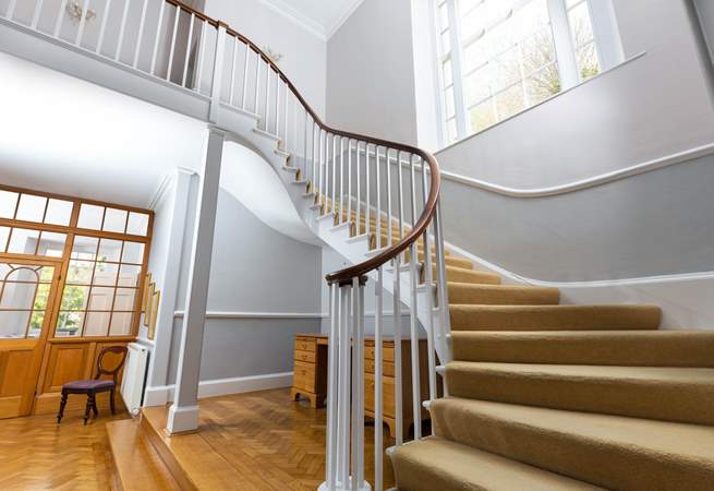 Venture up the wonderful staircase and discover Trafalgar Barton's inviting bedrooms.