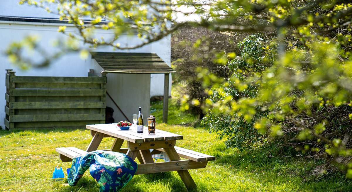 Enjoy the sunshine in the lovely garden.