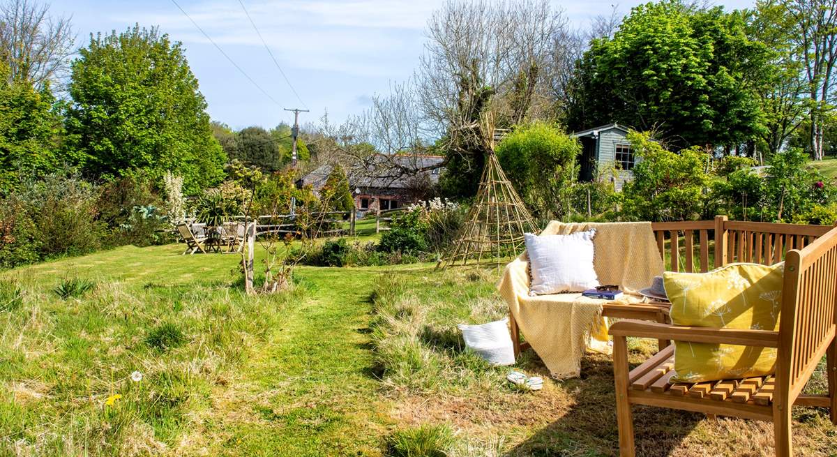 There are so many lovely spots to sit out and enjoy the setting