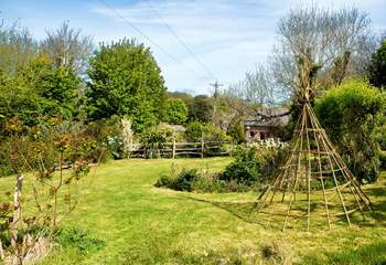 The willow tipi will delight younger members of your group