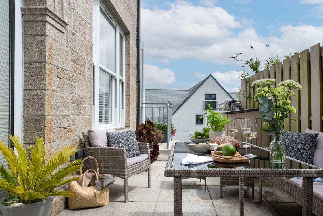 The private courtyard is the perfect place for al fresco dining from dawn until dusk.