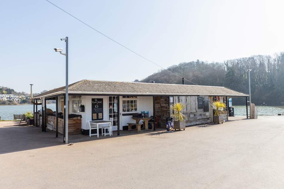 The River Shack in Stoke Gabriel is a lovely spot for coffee, cake, lunch and ice cream!