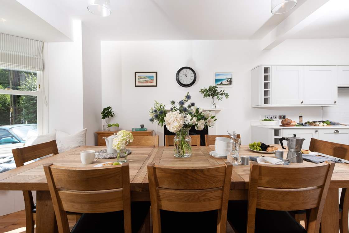 The fabulous dining space.